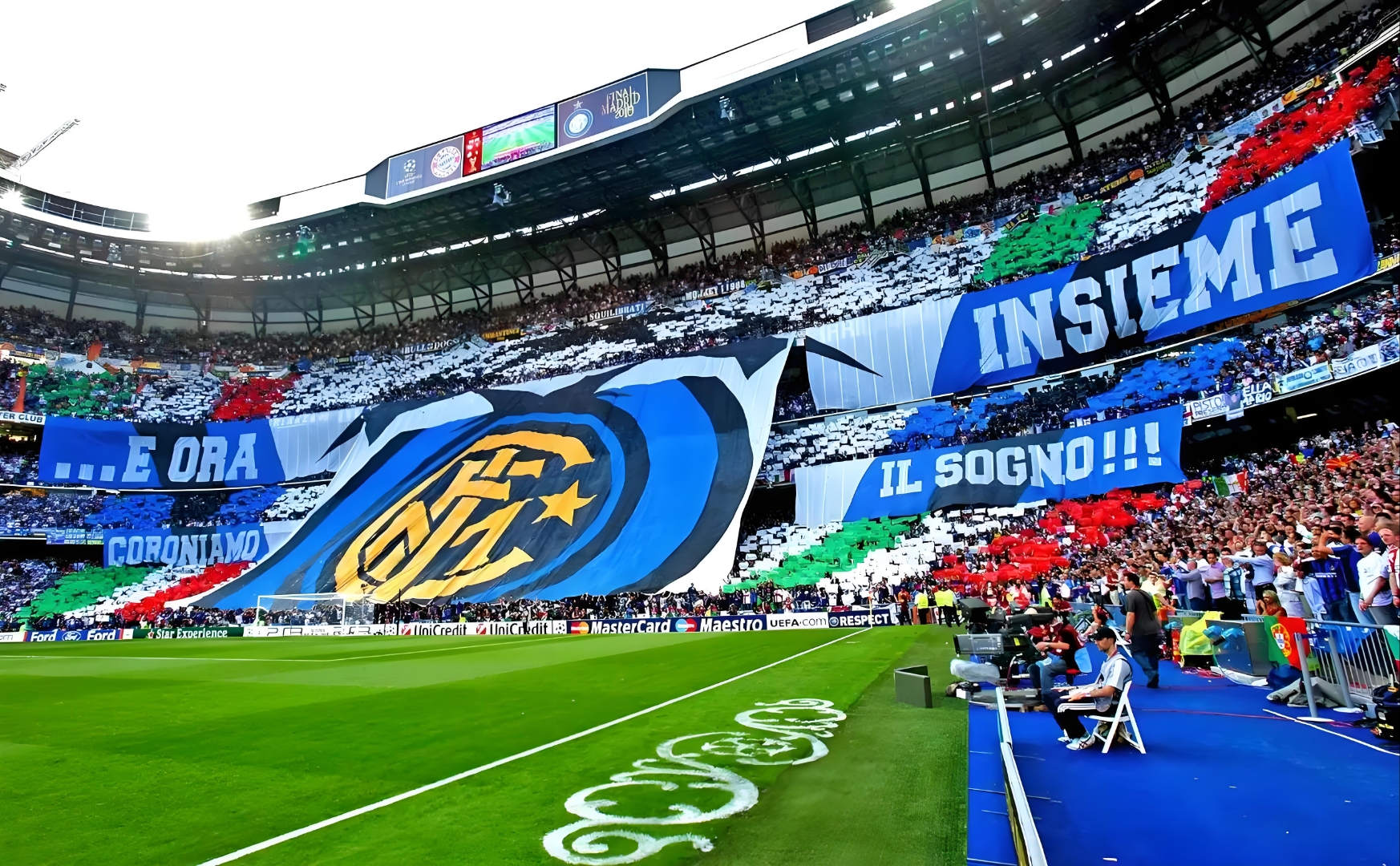 那不勒斯大胜热那亚,继续压力国际米兰追赶 那不勒斯大胜热那亚,继续压力国际米兰追赶