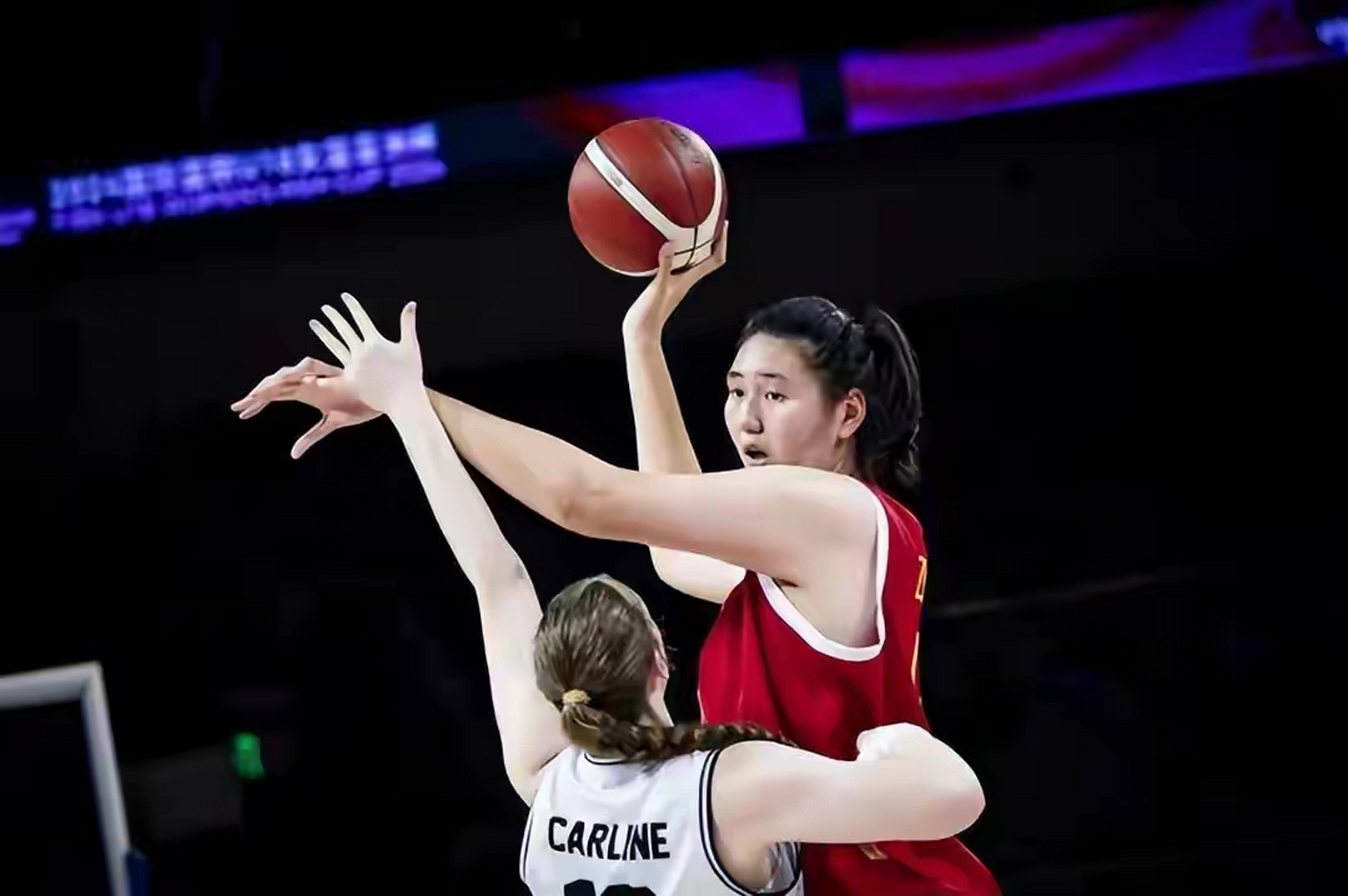 亚洲杯篮球赛展现了球员的实力和技巧 亚洲杯篮球赛展现了球员的实力和技巧