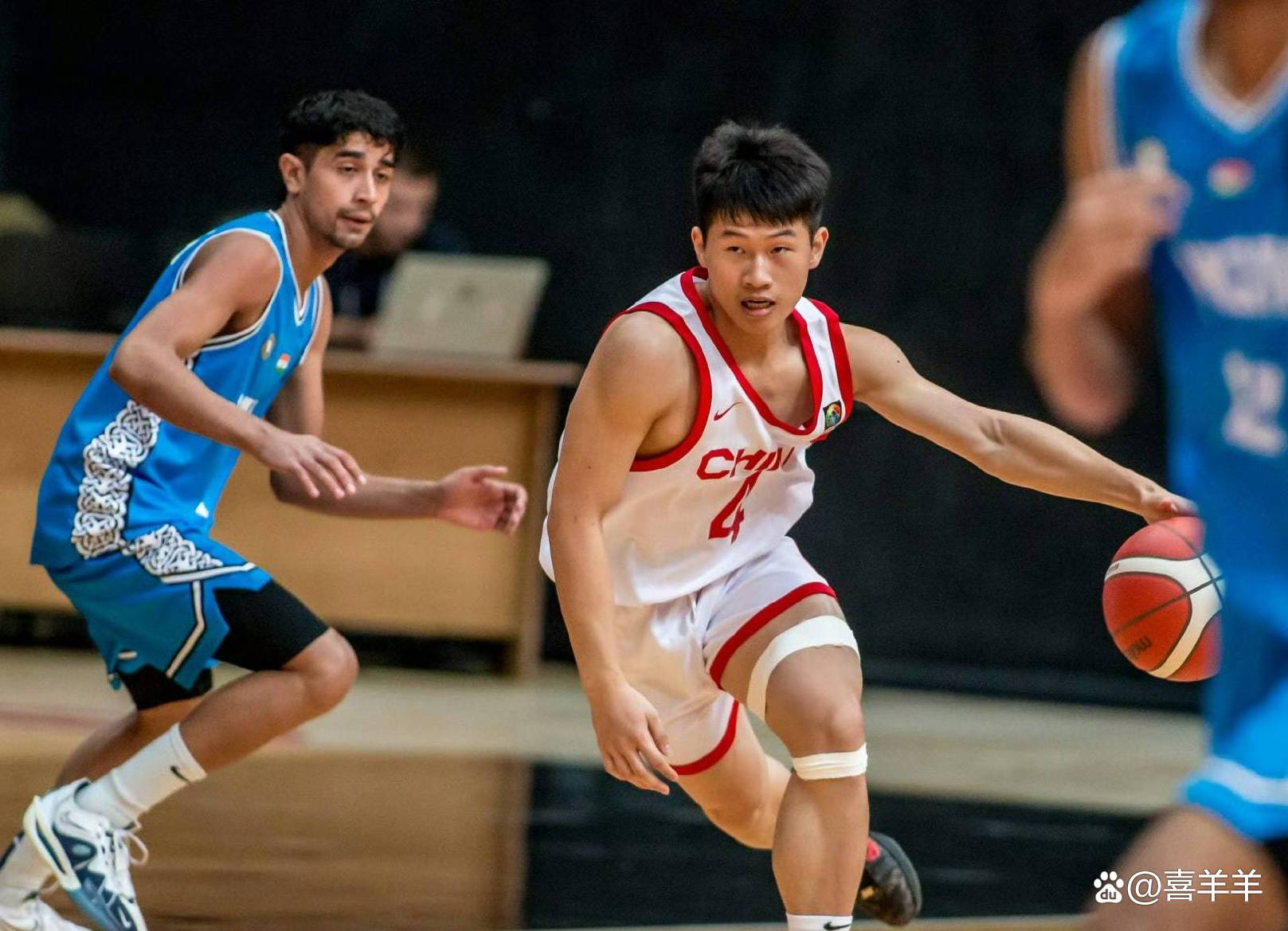 包含广州队完胜深圳队，杜兰特关键制胜的词条